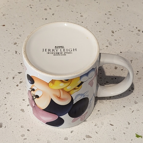 Minnie Mouse Mug - Picture 2 of 2